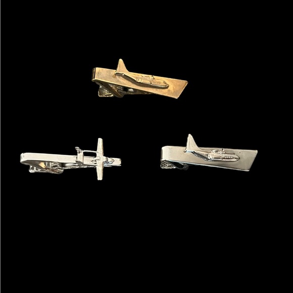 Vintage Tie Clasps Silver & Gold Tone Prop Planes Lot of 3 - Picture 1 of 9